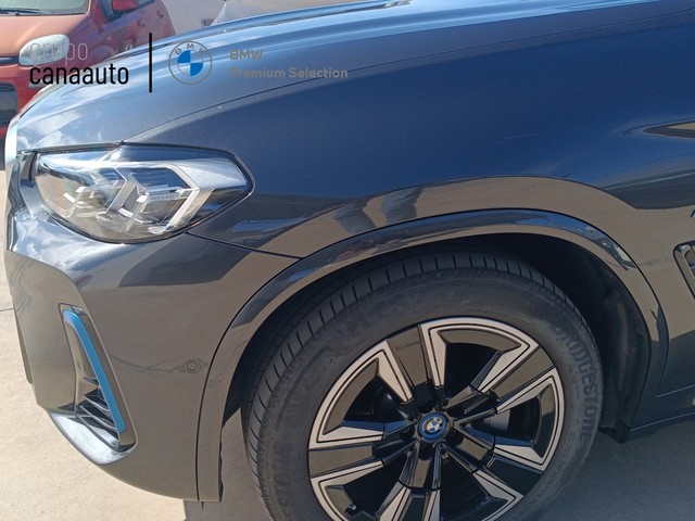 BMW iX3 M Sport color Gris. Año 2022. 210KW(286CV). Eléctrico. En concesionario TACO de Sta. C. Tenerife