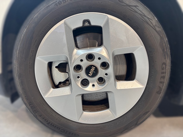 fotoG 11 del MINI MINI Cooper SE 160 kW (218 CV) 218cv Eléctrico del 2025 en Tarragona