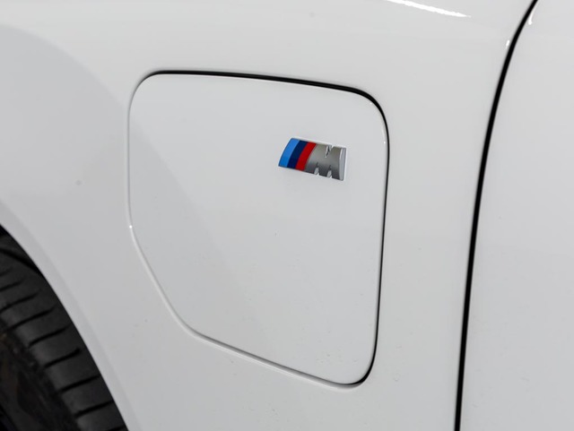 BMW X3 xDrive30e color Blanco. Año 2025. 220KW(299CV). Híbrido Electro/Gasolina. En concesionario Oliva Motor Girona de Girona