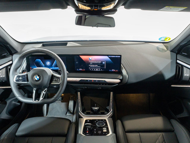 BMW X3 xDrive20d color Azul. Año 2025. 145KW(197CV). Diésel. En concesionario Oliva Motor Girona de Girona