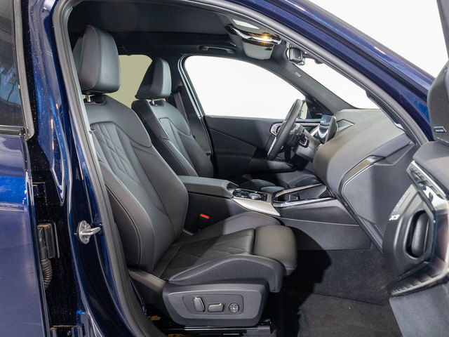 BMW X3 xDrive20d color Azul. Año 2025. 145KW(197CV). Diésel. En concesionario Oliva Motor Girona de Girona