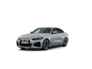 Fotos de BMW i4 eDrive40 color Gris. Año 2025. 250KW(340CV). Eléctrico. En concesionario Motor Munich Cadi - Manresa - VO de Barcelona