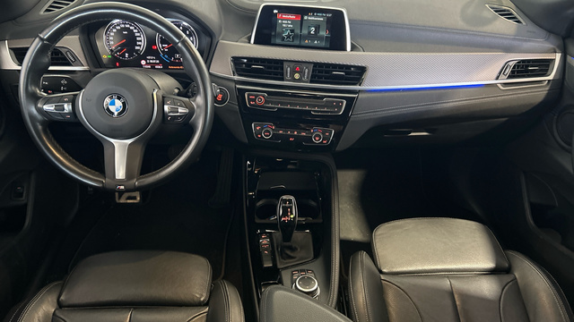 BMW X2 sDrive18i color Azul. Año 2018. 103KW(140CV). Gasolina. En concesionario BYmyCAR Madrid - Alcalá de Madrid