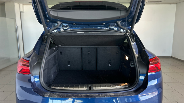 BMW X2 sDrive18i color Azul. Año 2018. 103KW(140CV). Gasolina. En concesionario BYmyCAR Madrid - Alcalá de Madrid