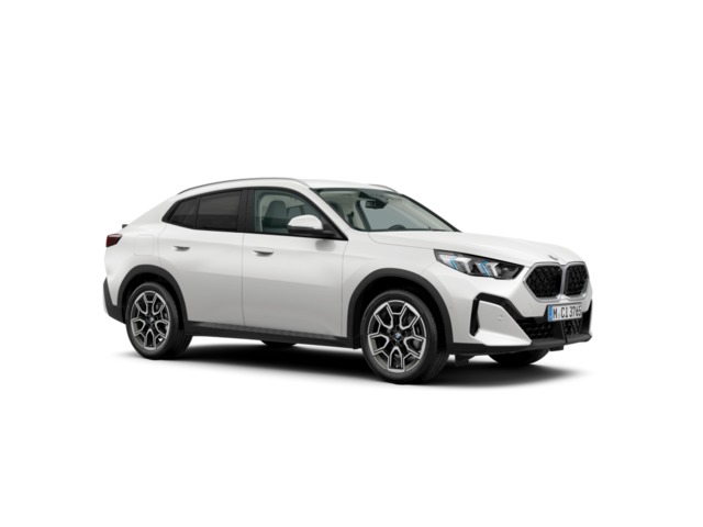 BMW X2 sDrive18d color Blanco. Año 2024. 110KW(150CV). Diésel. En concesionario ALBAMOCION CIUDAD REAL  de Ciudad Real