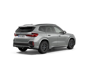 Fotos de BMW iX1 eDrive20 color Gris Plata. Año 2025. 150KW(204CV). Eléctrico. En concesionario Albamocion S.L. ALBACETE de Albacete