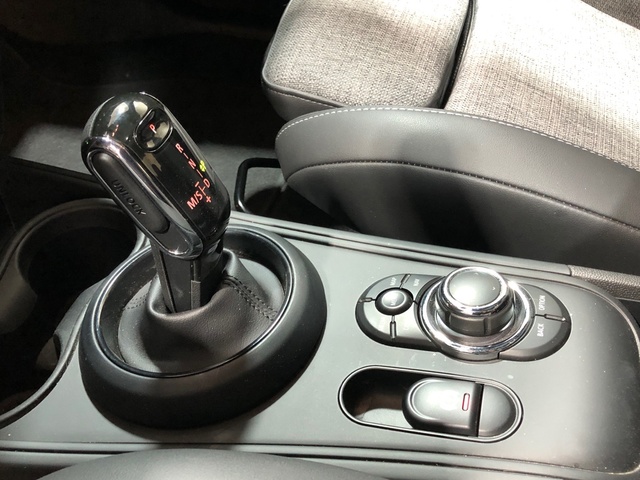 fotoG 16 del MINI MINI Countryman Cooper 100 kW (136 CV) 136cv Gasolina del 2021 en Madrid