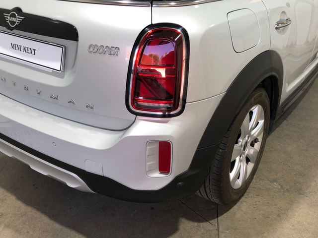 fotoG 17 del MINI MINI Countryman Cooper 100 kW (136 CV) 136cv Gasolina del 2021 en Madrid