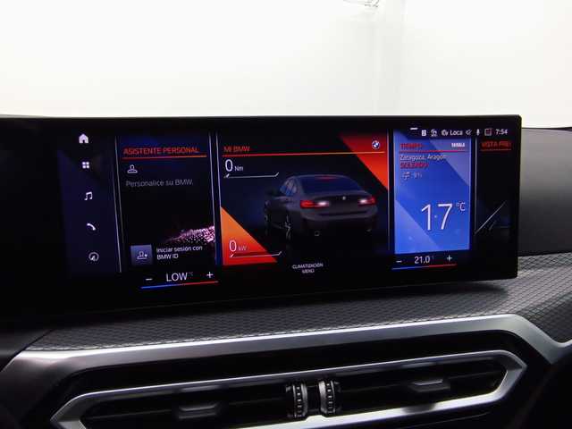 BMW Serie 3 320d color Gris. Año 2024. 140KW(190CV). Diésel. En concesionario Augusta Aragon S.A. de Zaragoza