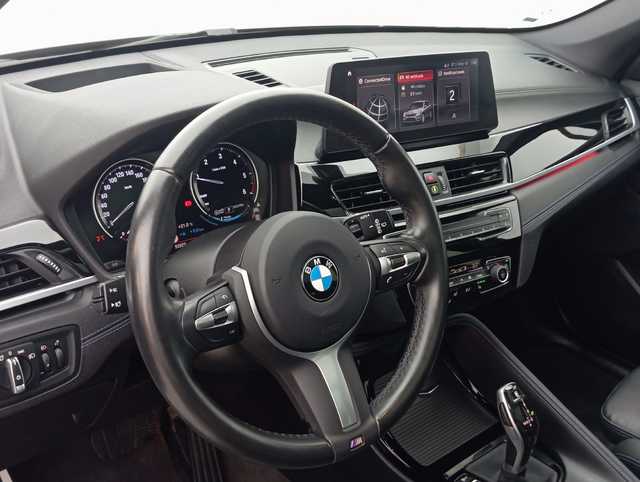 BMW X1 sDrive20d color Negro. Año 2021. 140KW(190CV). Diésel. En concesionario Augusta Aragon S.A. de Zaragoza