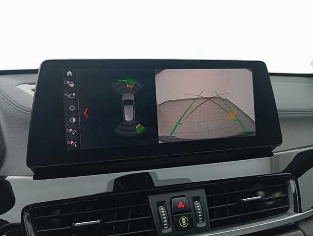 BMW X1 sDrive20d color Negro. Año 2021. 140KW(190CV). Diésel. En concesionario Augusta Aragon S.A. de Zaragoza