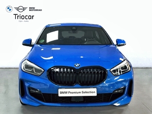 Fotos de BMW Serie 1 118d color Azul. Año 2021. 110KW(150CV). Diésel. En concesionario Triocar Gijón (Bmw y Mini) de Asturias