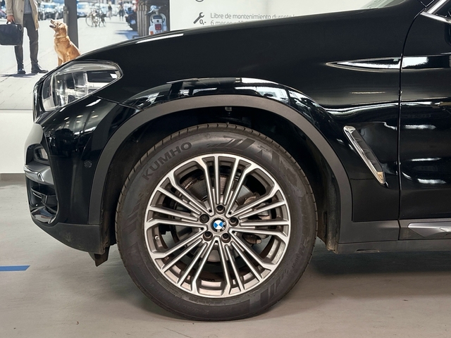 BMW X3 xDrive20d color Negro. Año 2021. 140KW(190CV). Diésel. En concesionario Triocar Gijón (Bmw y Mini) de Asturias