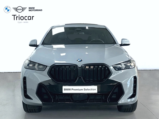 BMW X6 xDrive30d color Gris. Año 2024. 210KW(286CV). Diésel. En concesionario Triocar Gijón (Bmw y Mini) de Asturias