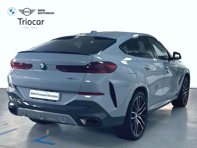 BMW X6 xDrive30d color Gris. Año 2024. 210KW(286CV). Diésel. En concesionario Triocar Gijón (Bmw y Mini) de Asturias