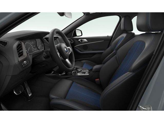 BMW Serie 1 118i color Gris. Año 2021. 103KW(140CV). Gasolina. En concesionario Ceres Motor S.L. de Cáceres