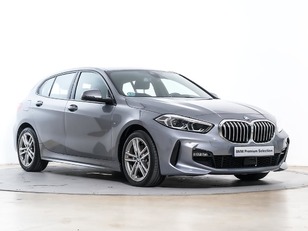 BMW Serie 1 118d color Gris. Año 2024. 110KW(150CV). Diésel. En concesionario Oliva Motor Tarragona de Tarragona