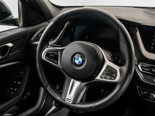 BMW Serie 1 118d color Gris. Año 2024. 110KW(150CV). Diésel. En concesionario Oliva Motor Tarragona de Tarragona