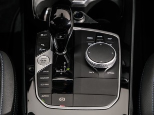 BMW Serie 1 118d color Gris. Año 2024. 110KW(150CV). Diésel. En concesionario Oliva Motor Tarragona de Tarragona