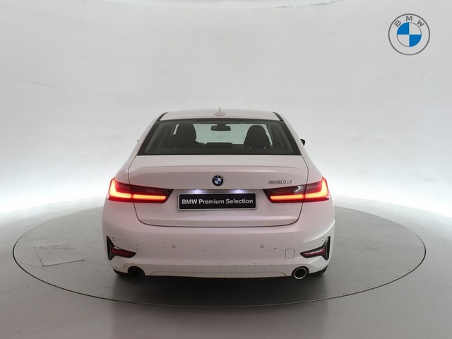 BMW Serie 3 320d color Blanco. Año 2021. 140KW(190CV). Diésel. En concesionario BYmyCAR Madrid - Alcalá de Madrid