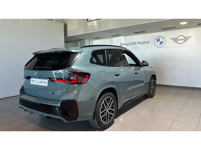BMW X1 xDrive25e color Verde. Año 2025. 180KW(245CV). Híbrido Electro/Gasolina. En concesionario BYmyCAR Madrid - Alcalá de Madrid
