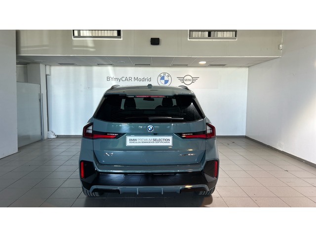 BMW X1 xDrive25e color Verde. Año 2025. 180KW(245CV). Híbrido Electro/Gasolina. En concesionario BYmyCAR Madrid - Alcalá de Madrid