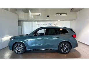 Fotos de BMW X1 xDrive25e color Verde. Año 2025. 180KW(245CV). Híbrido Electro/Gasolina. En concesionario BYmyCAR Madrid - Alcalá de Madrid