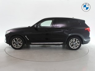 Fotos de BMW X3 xDrive30e color Negro. Año 2024. 215KW(292CV). Híbrido Electro/Gasolina. En concesionario BYmyCAR Madrid - Alcalá de Madrid