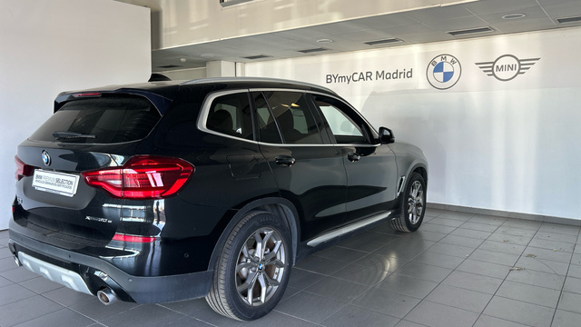 BMW X3 xDrive30e color Negro. Año 2020. 215KW(292CV). Híbrido Electro/Gasolina. En concesionario BYmyCAR Madrid - Alcalá de Madrid