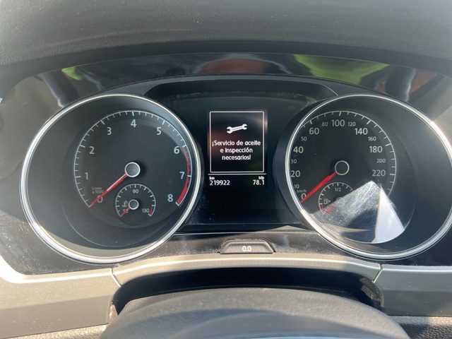 Volkswagen Touran Advance 1.5 TSI 110 kW (150 CV) DSG