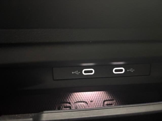 Volkswagen Golf R 2.0 TSI 4Motion 235 kW (320 CV) DSG