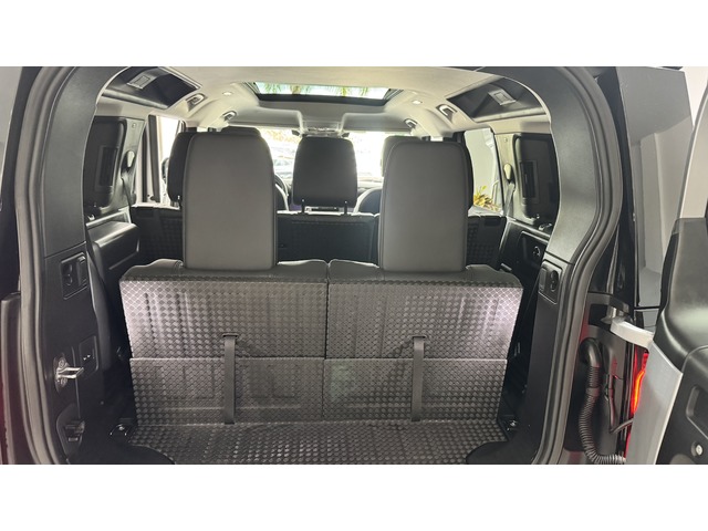 Land Rover Defender 110 D240 SD4 Auto 4WD 177 kW (240 CV)