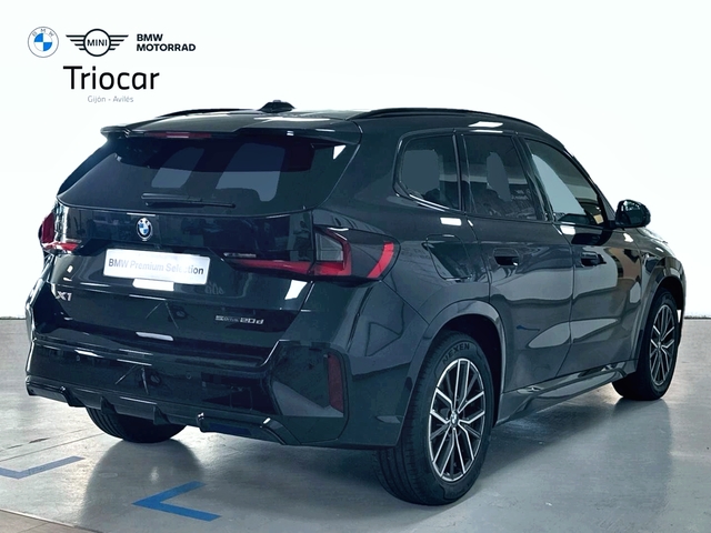 BMW X1 sDrive20d color Negro. Año 2025. 120KW(163CV). Diésel. En concesionario Triocar Gijón (Bmw y Mini) de Asturias