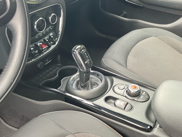 fotoG 14 del MINI MINI Clubman Cooper 100 kW (136 CV) 136cv Gasolina del 2021 en Cantabria