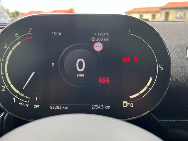 fotoG 16 del MINI MINI Clubman Cooper 100 kW (136 CV) 136cv Gasolina del 2021 en Cantabria