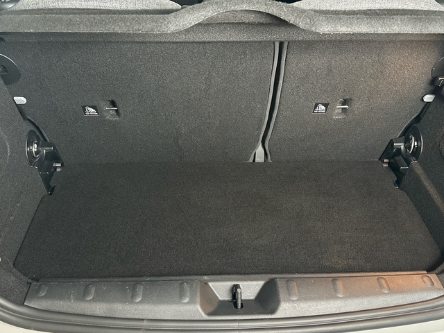 fotoG 19 del MINI MINI 3 Puertas Cooper SE 135 kW (184 CV) 184cv Eléctrico del 2021 en Asturias