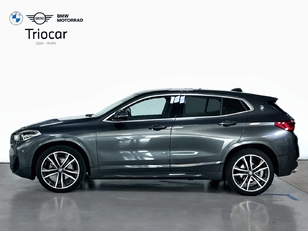 Fotos de BMW X2 sDrive18d color Gris. Año 2021. 110KW(150CV). Diésel. En concesionario Triocar Gijón (Bmw y Mini) de Asturias