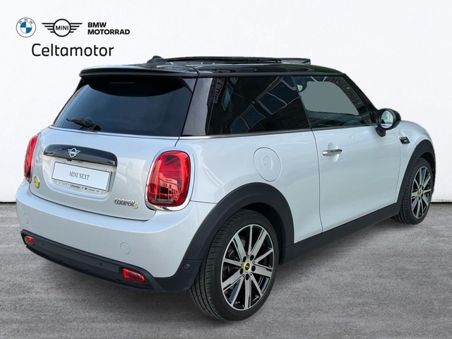 fotoG 3 del MINI MINI 3 Puertas Cooper SE 135 kW (184 CV) 184cv Eléctrico del 2022 en Pontevedra
