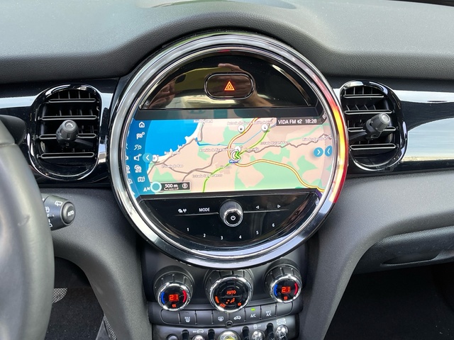 fotoG 16 del MINI MINI 3 Puertas Cooper SE 135 kW (184 CV) 184cv Eléctrico del 2022 en Pontevedra