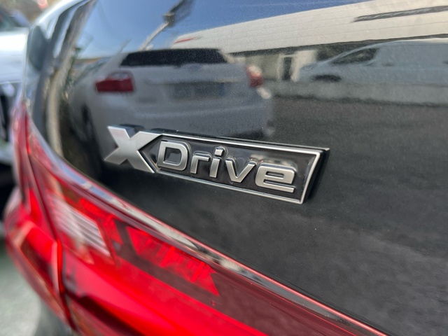 BMW Serie 1 M135i color Negro. Año 2021. 225KW(306CV). Gasolina. En concesionario Celtamotor Vigo de Pontevedra