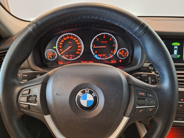 BMW X3 xDrive20d color Negro. Año 2017. 140KW(190CV). Diésel. En concesionario Tormes Motor de Salamanca