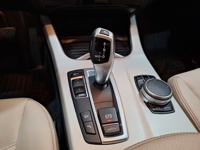 BMW X3 xDrive20d color Negro. Año 2017. 140KW(190CV). Diésel. En concesionario Tormes Motor de Salamanca