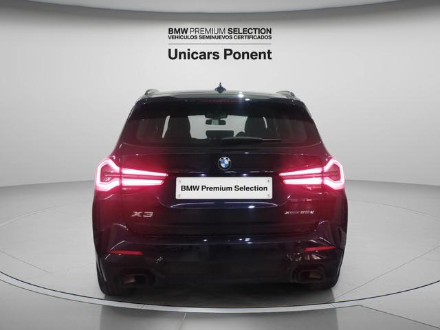 BMW X3 xDrive20d color Negro. Año 2022. 140KW(190CV). Diésel. En concesionario Unicars Ponent de Lleida