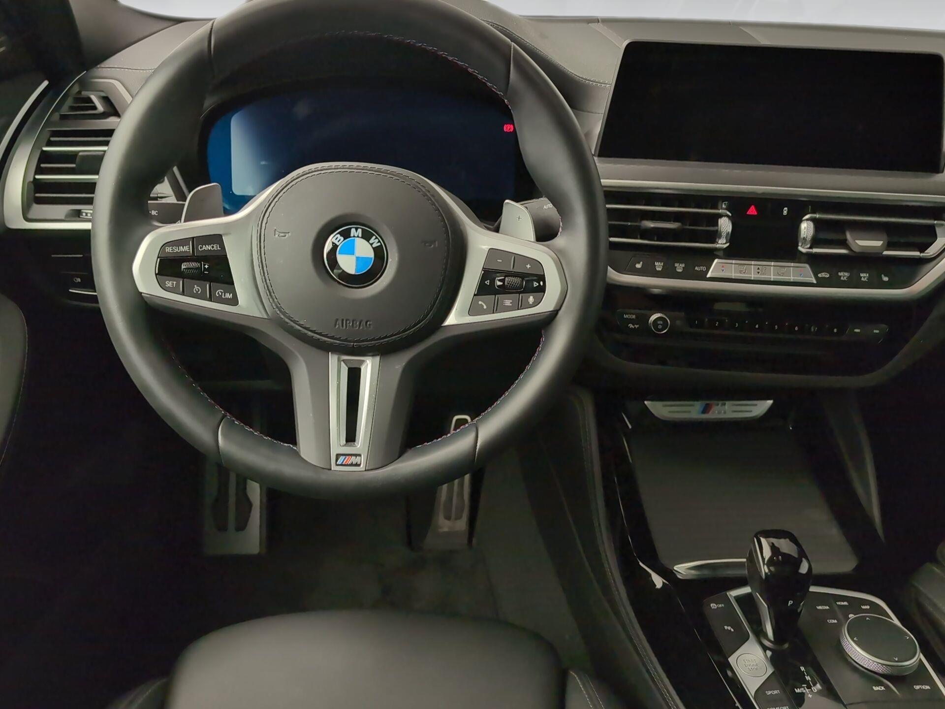 BMW X4 M40d color Blanco. Año 2024. 250KW(340CV). Diésel. En concesionario Automotor Premium Viso - Málaga de Málaga
