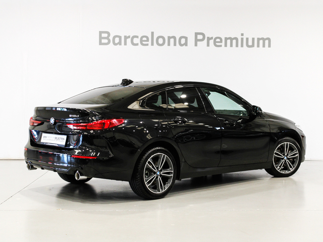 BMW Serie 2 218d Gran Coupe color Negro. Año 2024. 110KW(150CV). Diésel. En concesionario Barcelona Premium -- GRAN VIA de Barcelona
