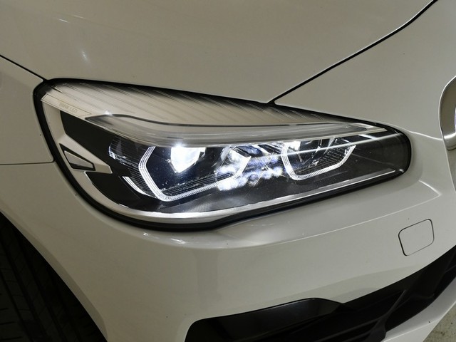 BMW Serie 2 216d Active Tourer color Blanco. Año 2021. 85KW(116CV). Diésel. En concesionario BYmyCAR Madrid - Alcalá de Madrid