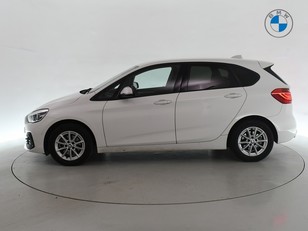 Fotos de BMW Serie 2 216d Active Tourer color Blanco. Año 2021. 85KW(116CV). Diésel. En concesionario BYmyCAR Madrid - Alcalá de Madrid