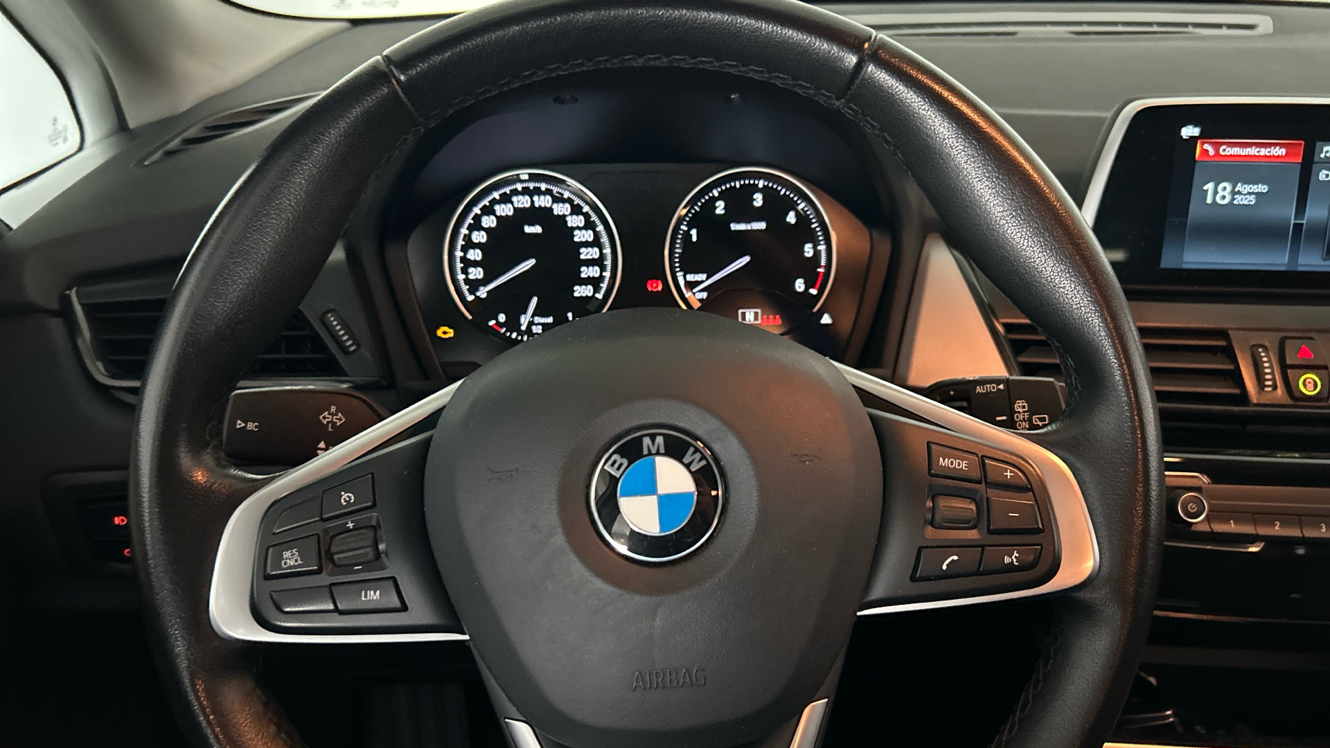 BMW Serie 2 216d Active Tourer color Blanco. Año 2021. 85KW(116CV). Diésel. En concesionario BYmyCAR Madrid - Alcalá de Madrid