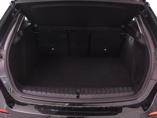 BMW Serie 1 120d color Negro. Año 2022. 140KW(190CV). Diésel. En concesionario BYmyCAR Madrid - Alcalá de Madrid