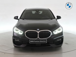 Fotos de BMW Serie 1 120d color Negro. Año 2022. 140KW(190CV). Diésel. En concesionario BYmyCAR Madrid - Alcalá de Madrid